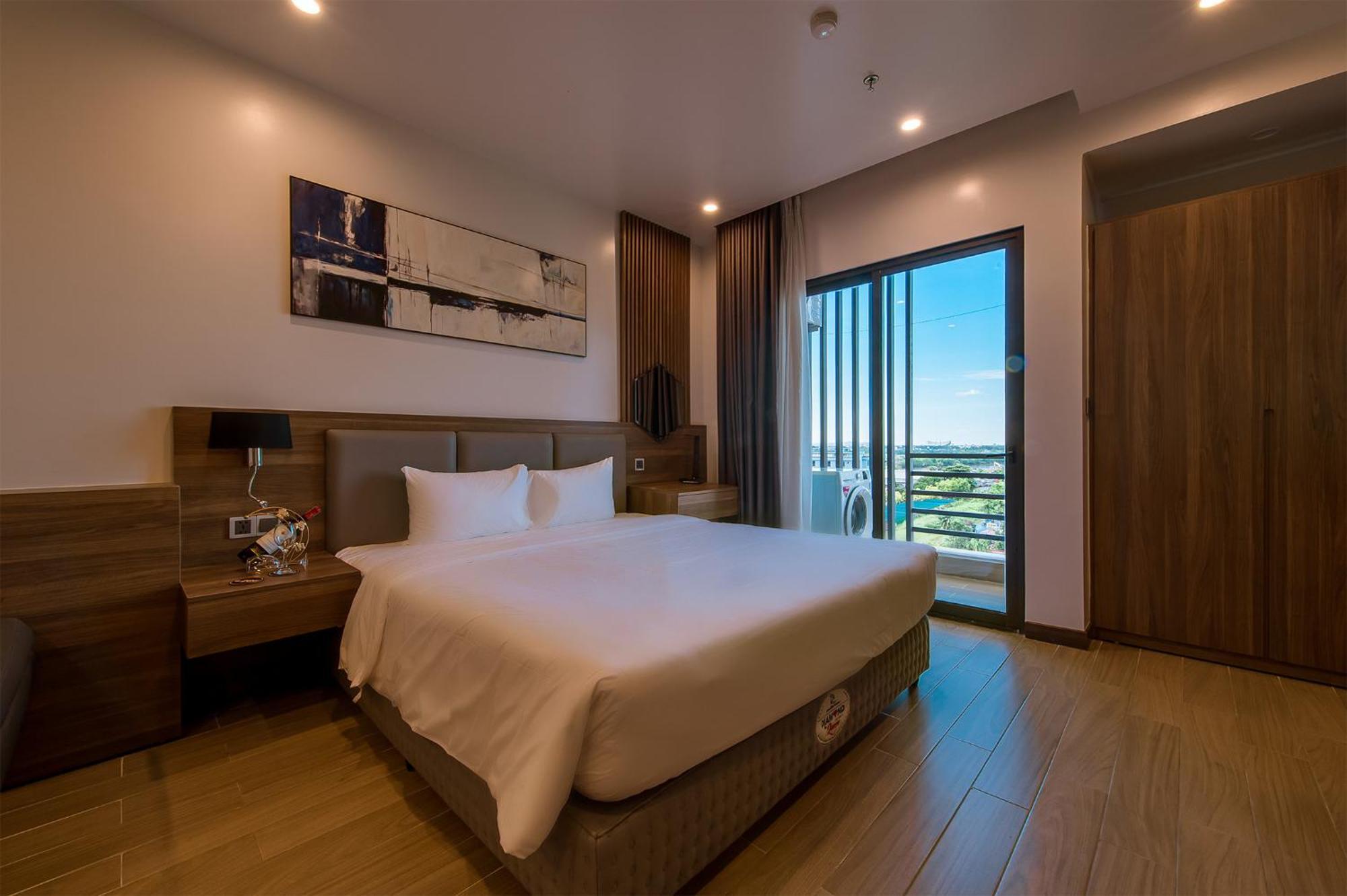 Zen Riverside Hotel & Residences Hai Phong Exteriör bild