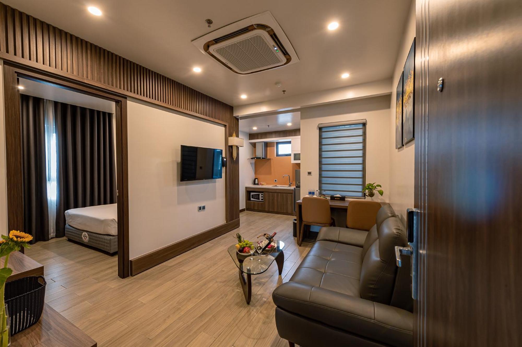 Zen Riverside Hotel & Residences Hai Phong Exteriör bild