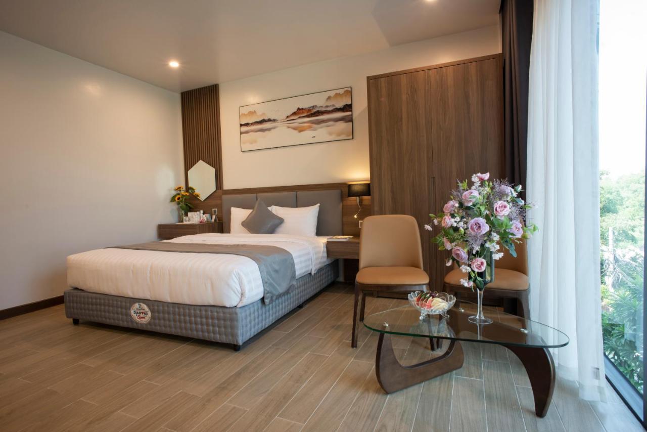 Zen Riverside Hotel & Residences Hai Phong Exteriör bild